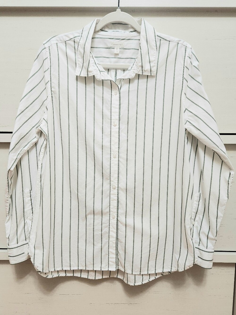 Garnet Hill striped long-sleeve button-down shirt 100% Organic Pima Cotton Sz 10